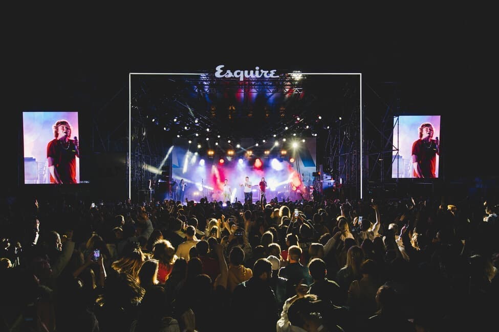 The fourth Esquire weekend 2021 festival